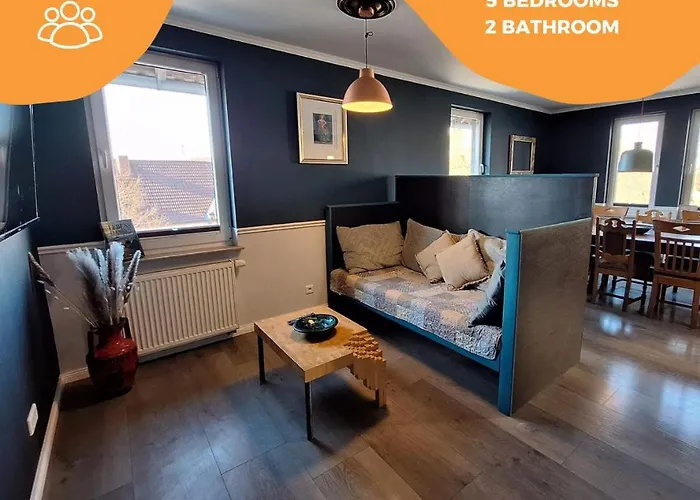 Oerlinghausen Gross, 8 Personen, 5 Zimmer, 2 Baeder