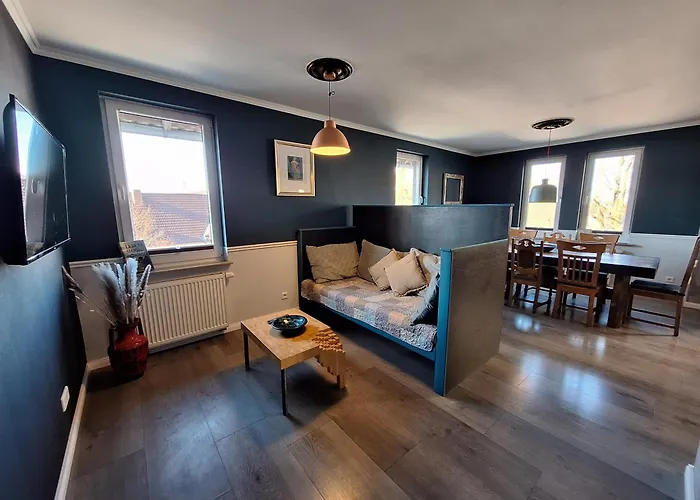 Oerlinghausen Gross, 8 Personen, 5 Zimmer, 2 Baeder
