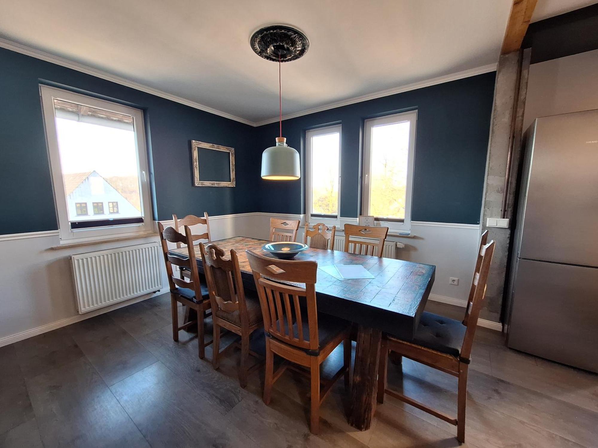Gross, 8 Personen, 5 Zimmer, 2 Baeder Apartment Oerlinghausen