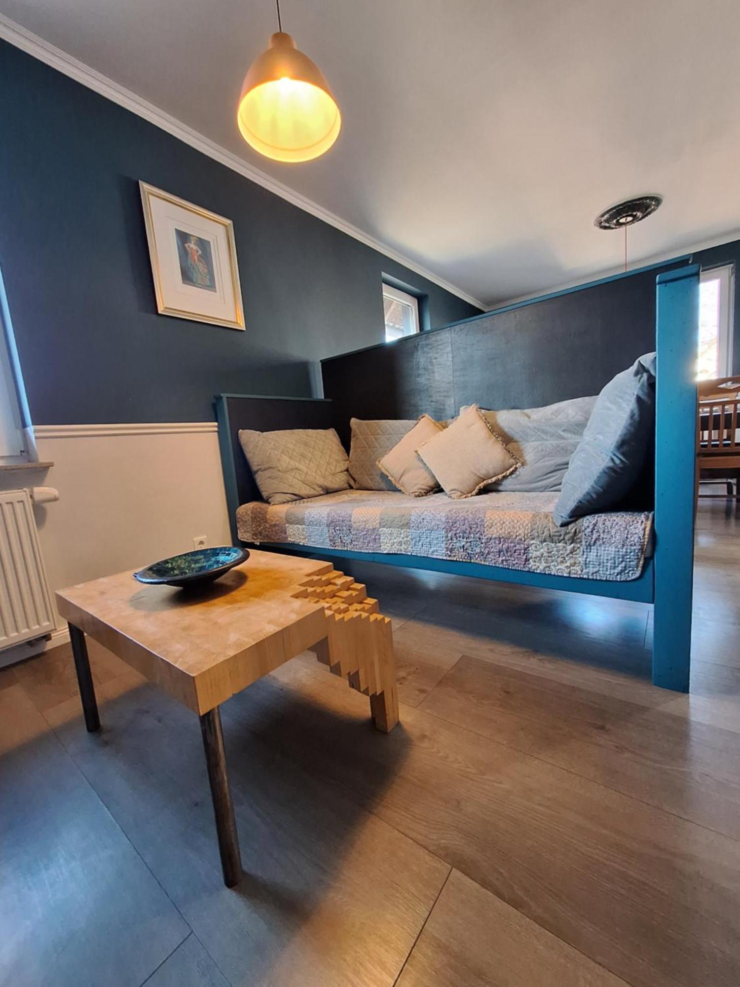 Gross, 8 Personen, 5 Zimmer, 2 Baeder