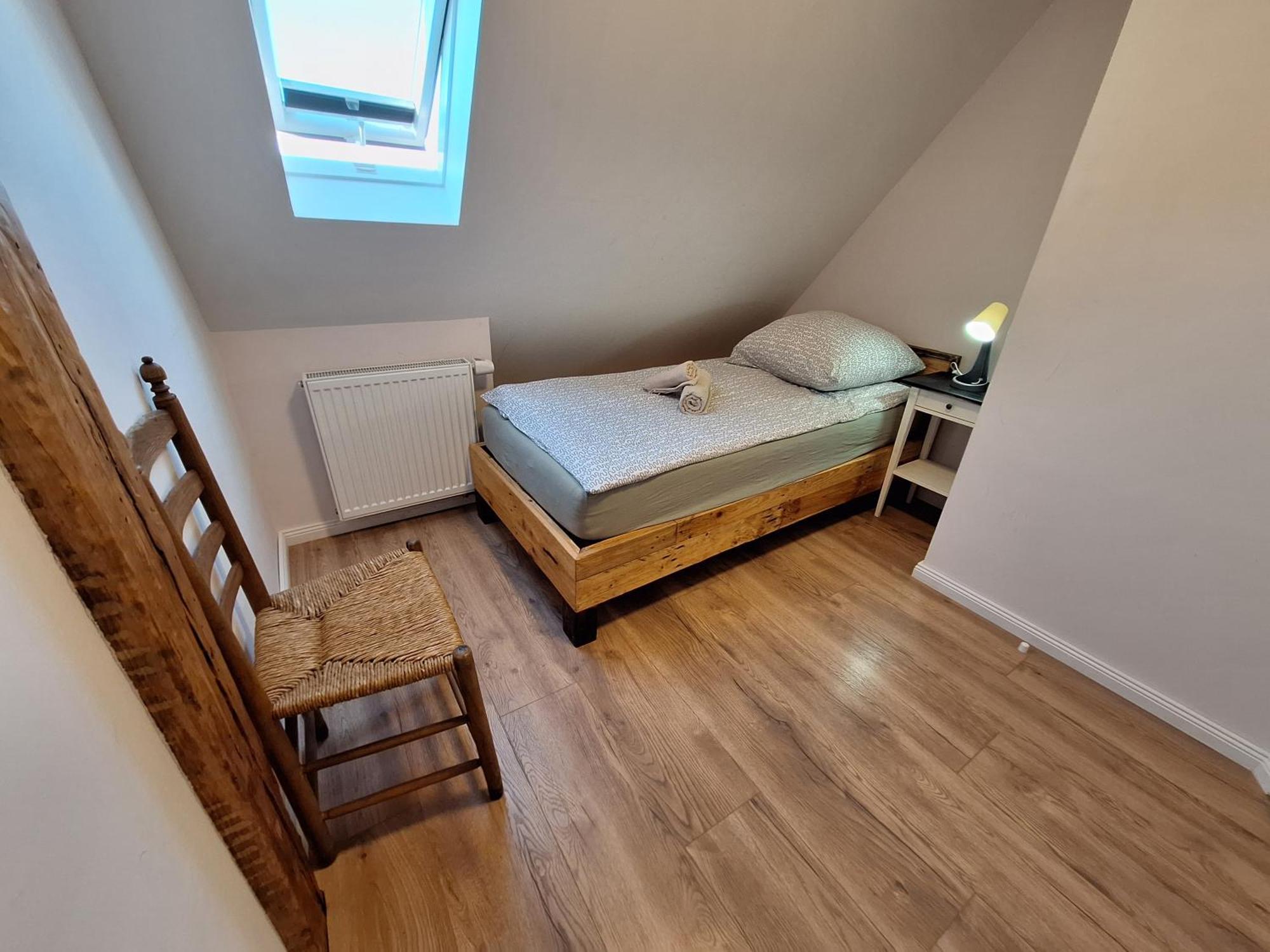 Gross, 8 Personen, 5 Zimmer, 2 Baeder Apartment