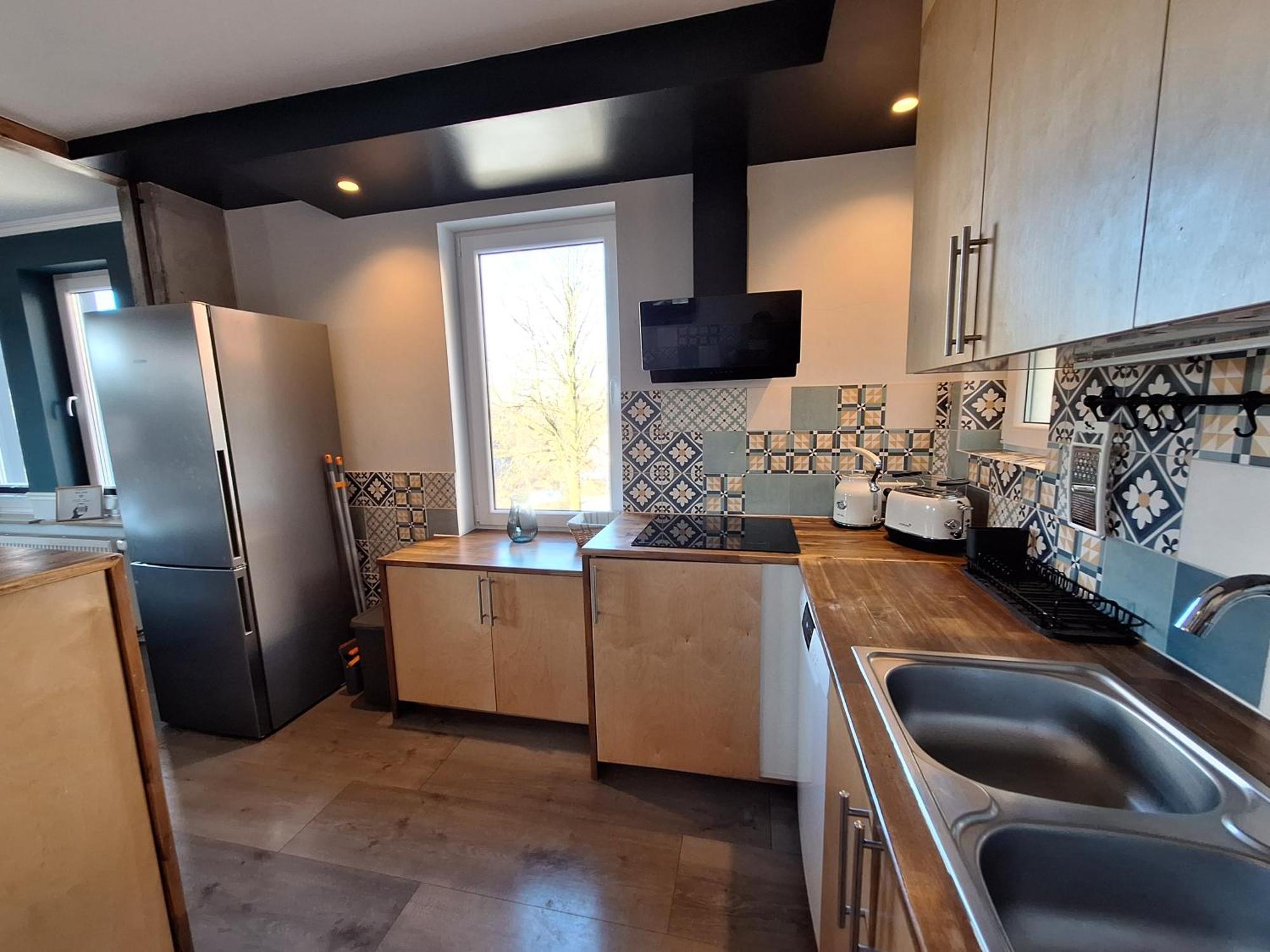 Gross, 8 Personen, 5 Zimmer, 2 Baeder Apartment Oerlinghausen